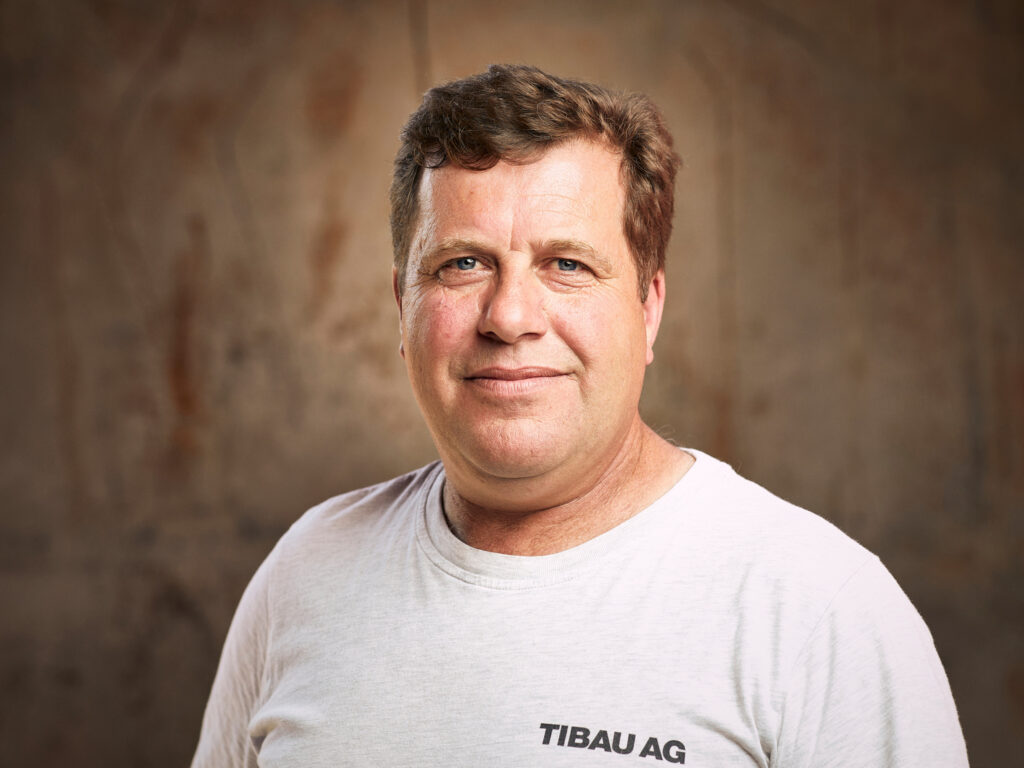 Portraitsmitarbeitendetibau 15