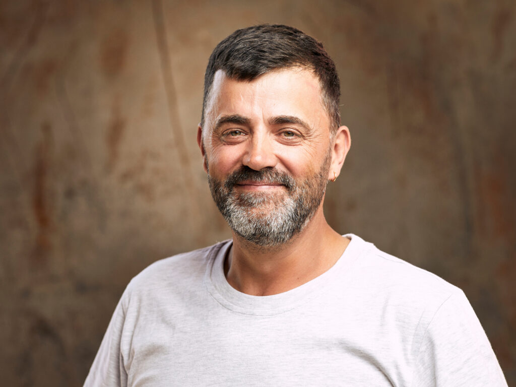 Portraitsmitarbeitendetibau 34