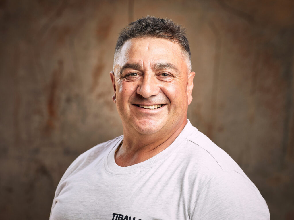 Portraitsmitarbeitendetibau 40